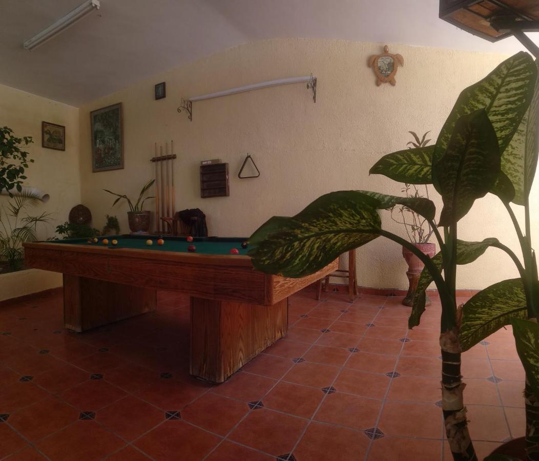 Room In Guest Room - Padrinos Hostal La Paz Full House Kültér fotó